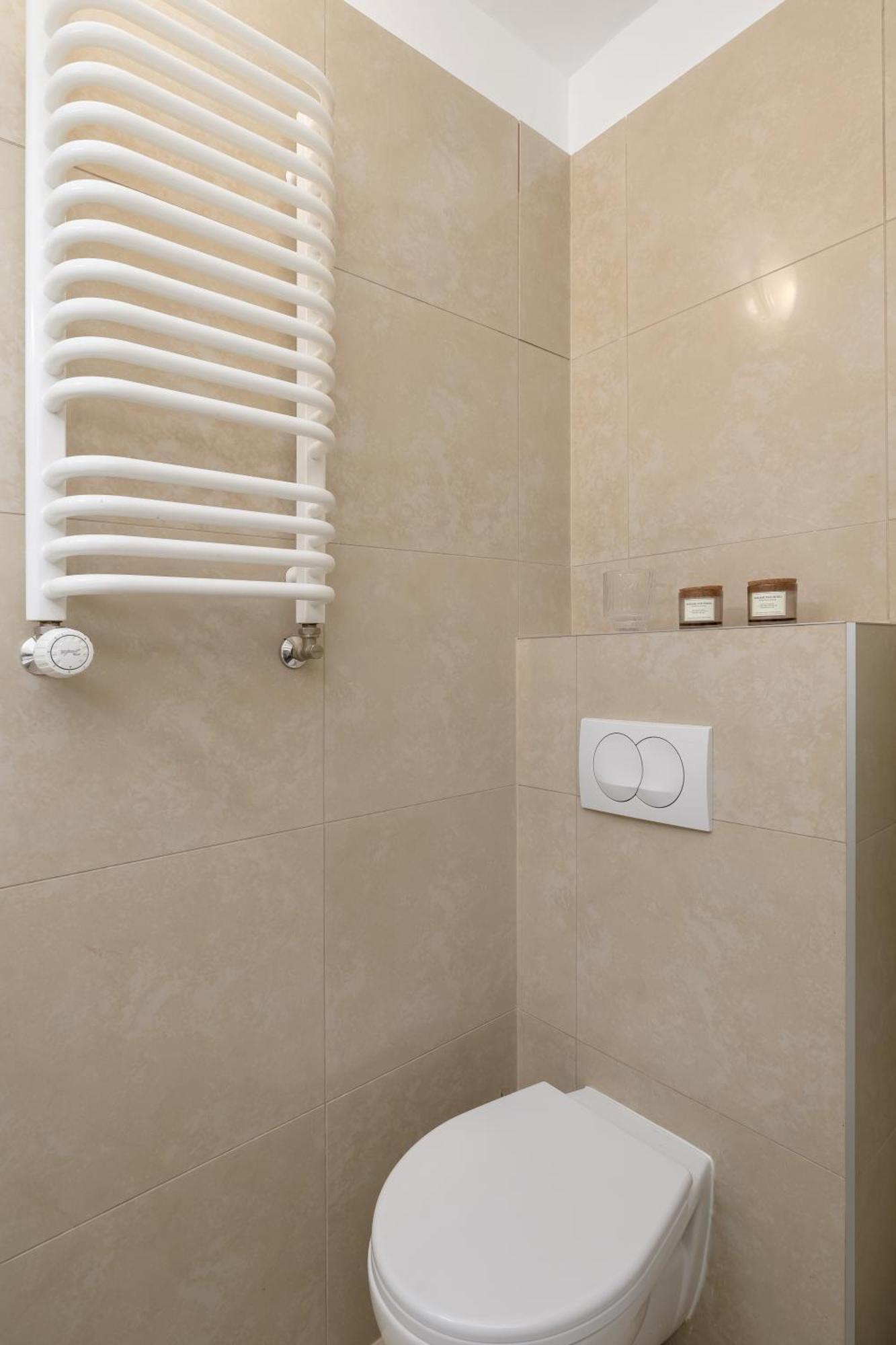 Studio Apartment With Ac - Dluga 65 Kraków Eksteriør billede